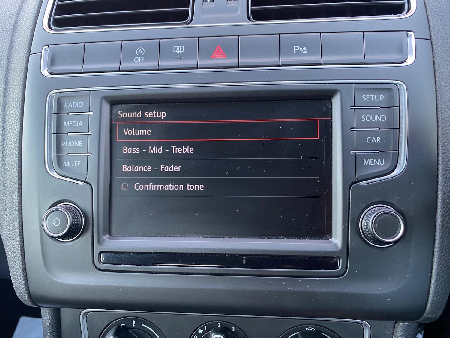 Used Volkswagen Polo 2014 for sale - 76801887: Photo 36