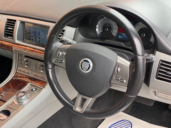 Used Jaguar XF 2008 for sale - 72815029: Photo 9