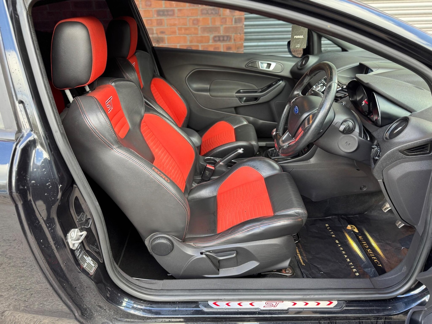 Used Ford Fiesta 2015 for sale - 77839227: Photo 13