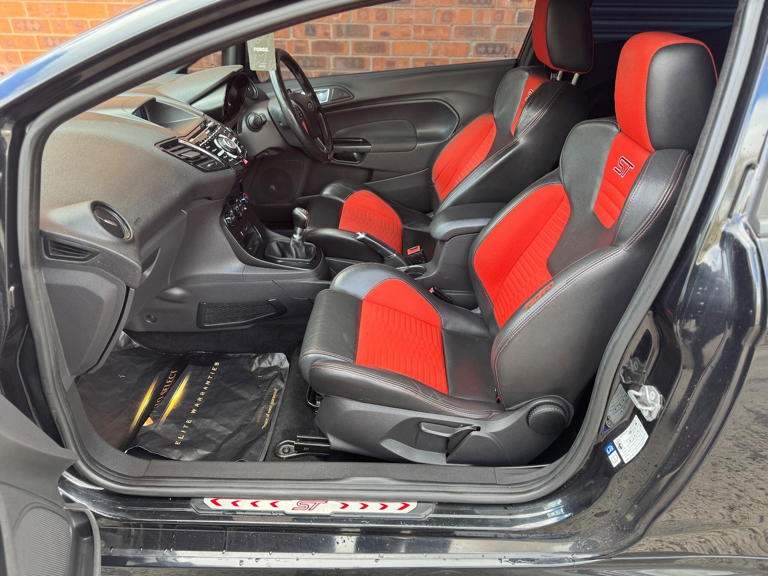 Used Ford Fiesta 2015 for sale - 77839227: Photo 21