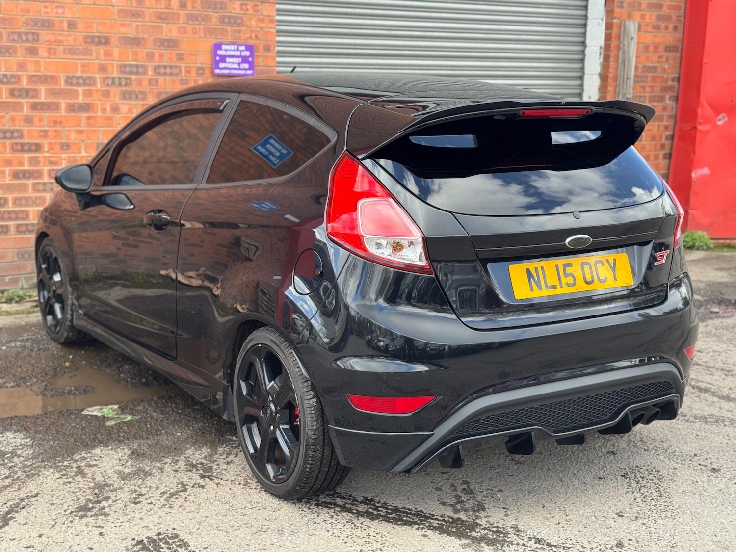 Used Ford Fiesta 2015 for sale - 77839227: Photo 28