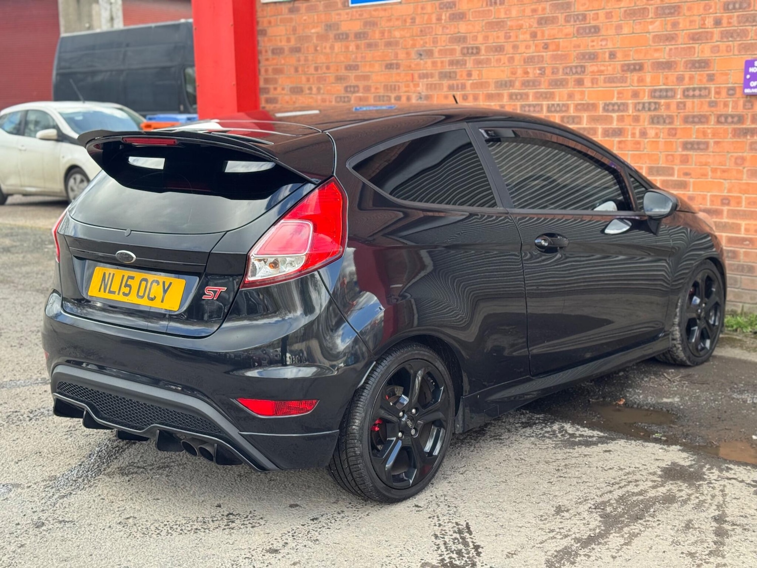 Used Ford Fiesta 2015 for sale - 77839227: Photo 31