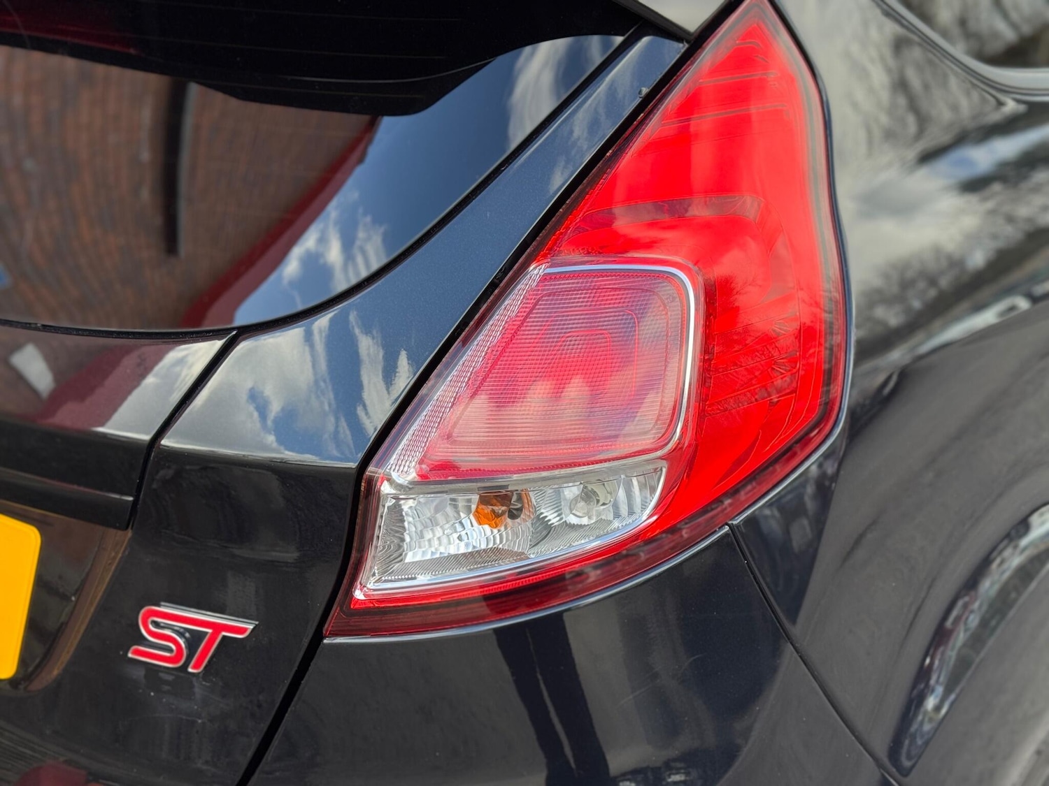 Used Ford Fiesta 2015 for sale - 77839227: Photo 33