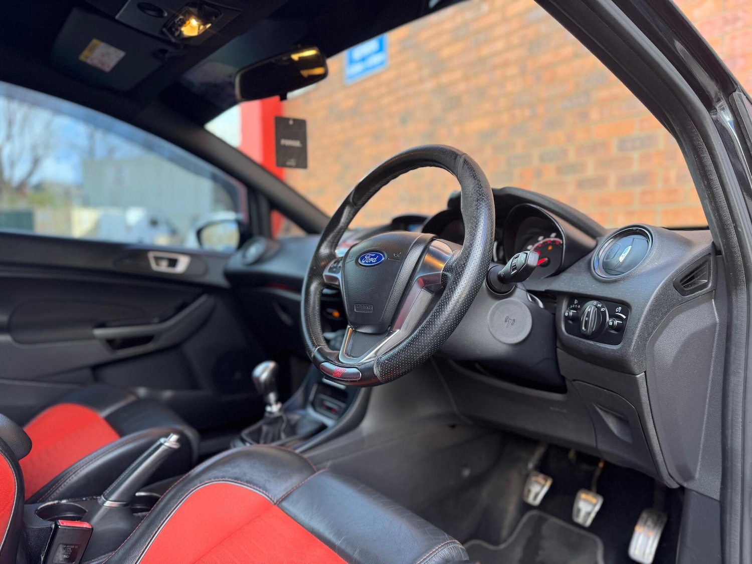 Used Ford Fiesta 2015 for sale - 77839227: Photo 39