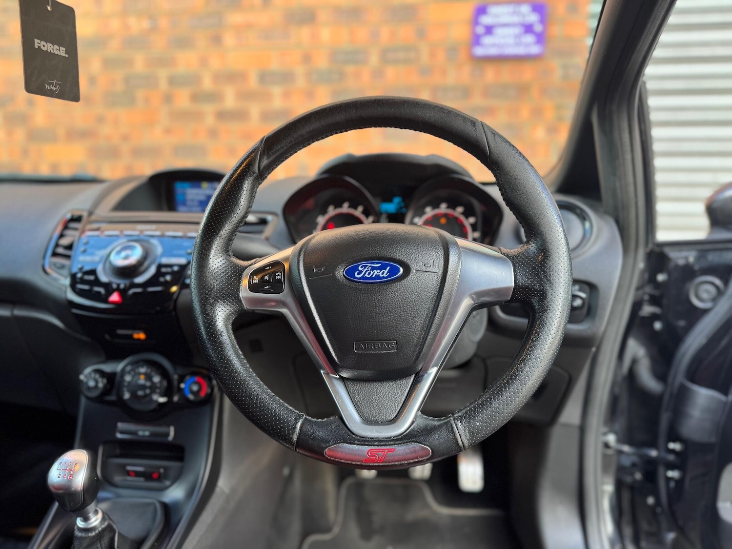 Used Ford Fiesta 2015 for sale - 77839227: Photo 40