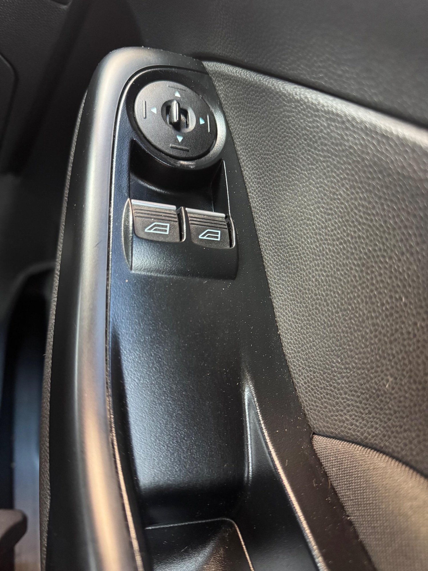 Used Ford Fiesta 2015 for sale - 77839227: Photo 45