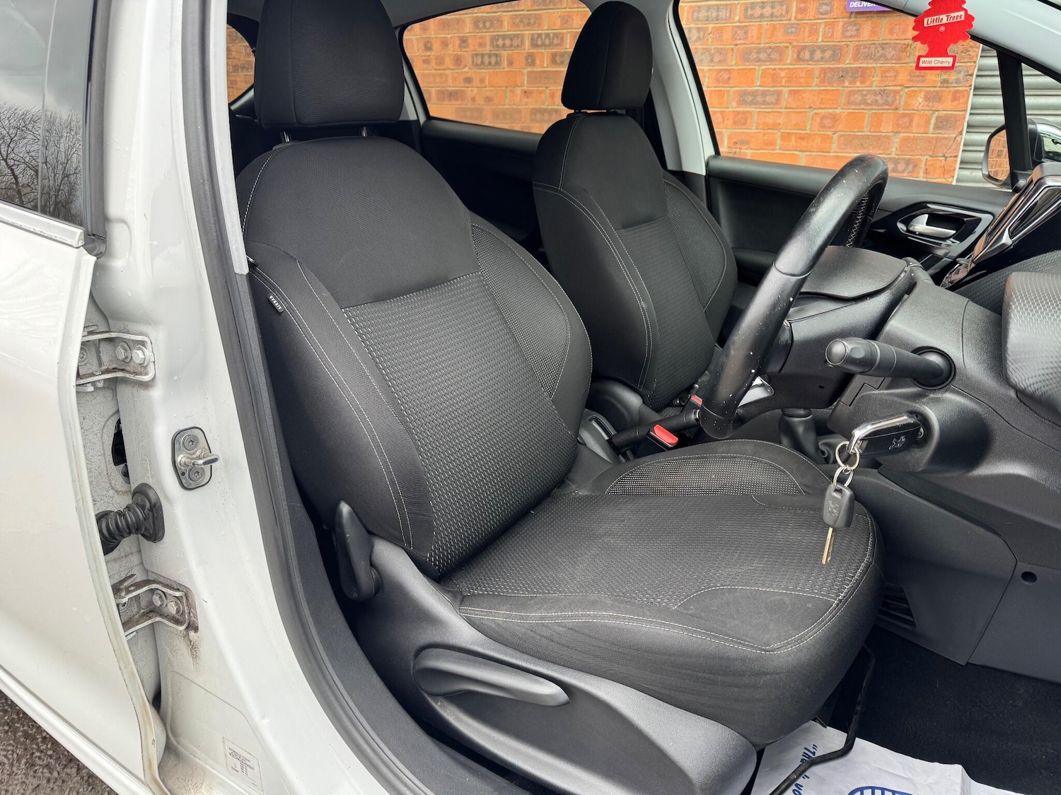 Used Peugeot 208 for sale - 78136337: Photo 13