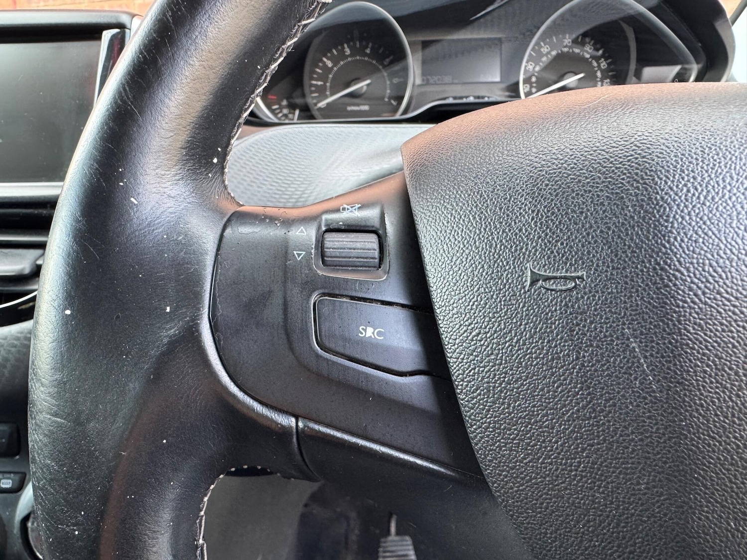 Used Peugeot 208 for sale - 78136337: Photo 39