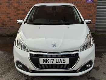 Used Peugeot 208 2017 for sale - 78136337: Photo