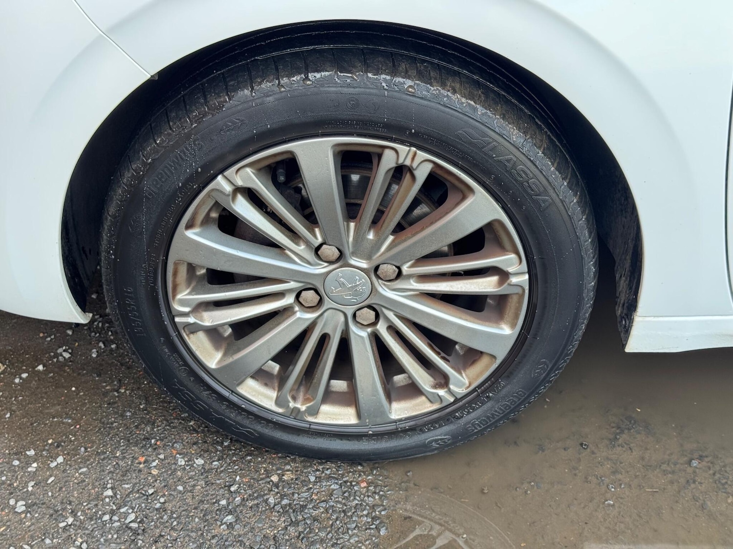 Used Peugeot 208 for sale - 78136337: Photo 61