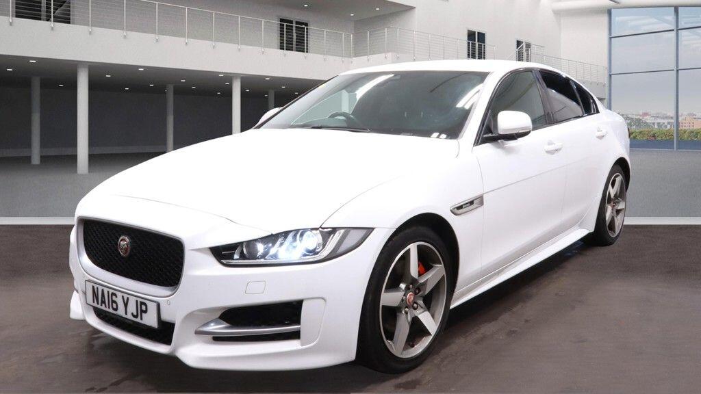 Used Jaguar XE 2016 for sale - 76801888: Photo 2