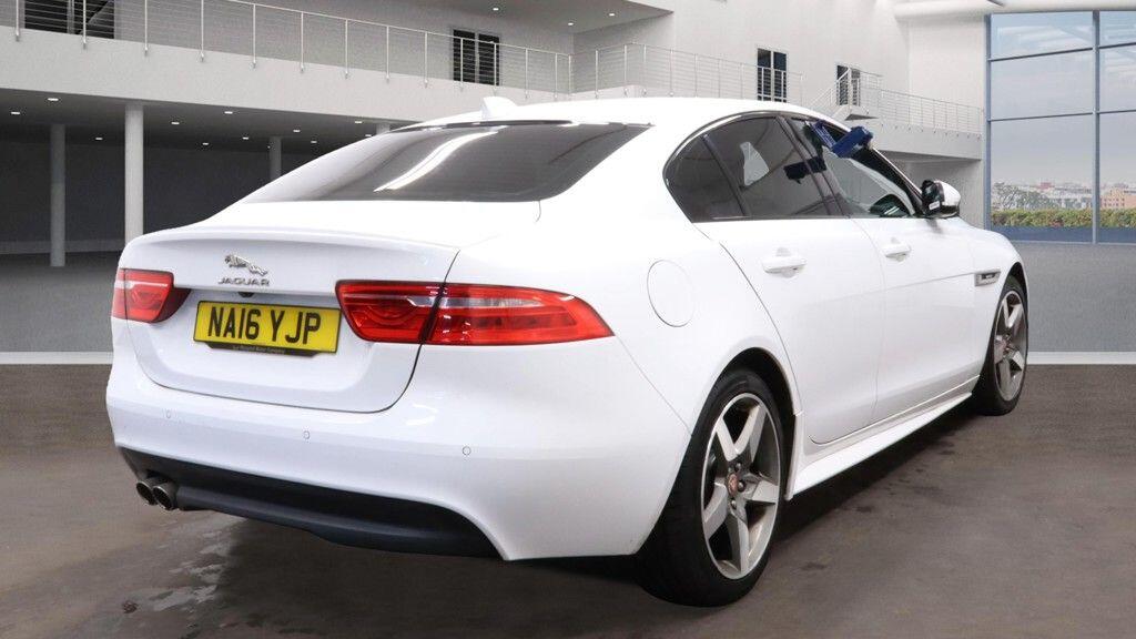 Used Jaguar XE 2016 for sale - 76801888: Photo 4