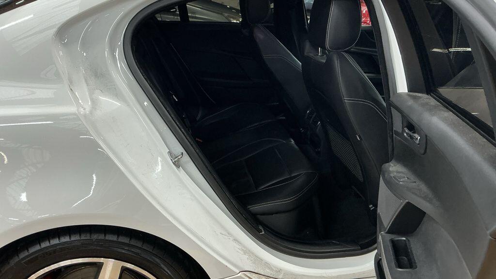 Used Jaguar XE 2016 for sale - 76801888: Photo 8