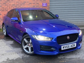 Used Jaguar XE 2016 for sale - 76398304: Photo