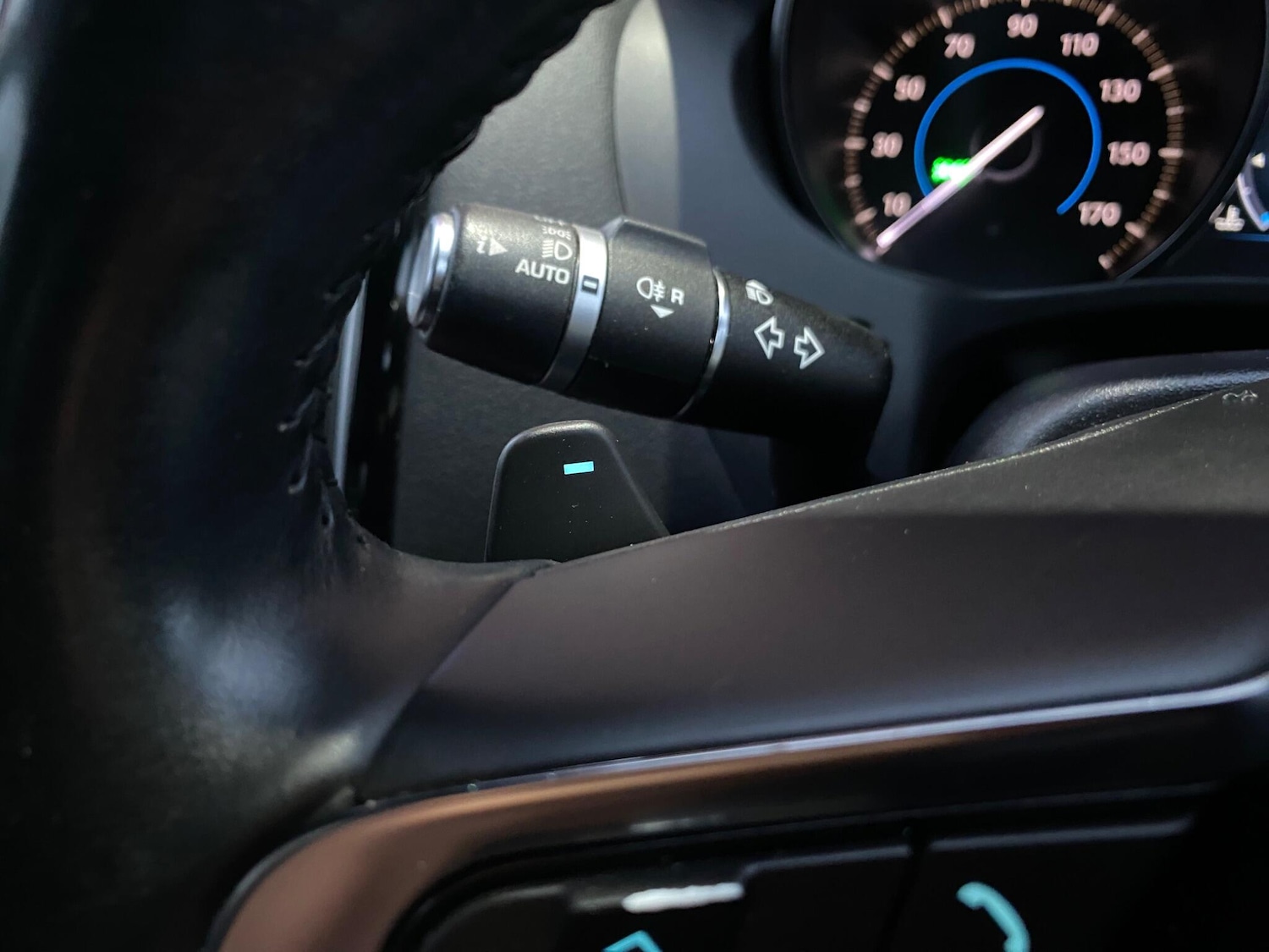 Used Jaguar XE 2016 for sale - 76398304: Photo 23