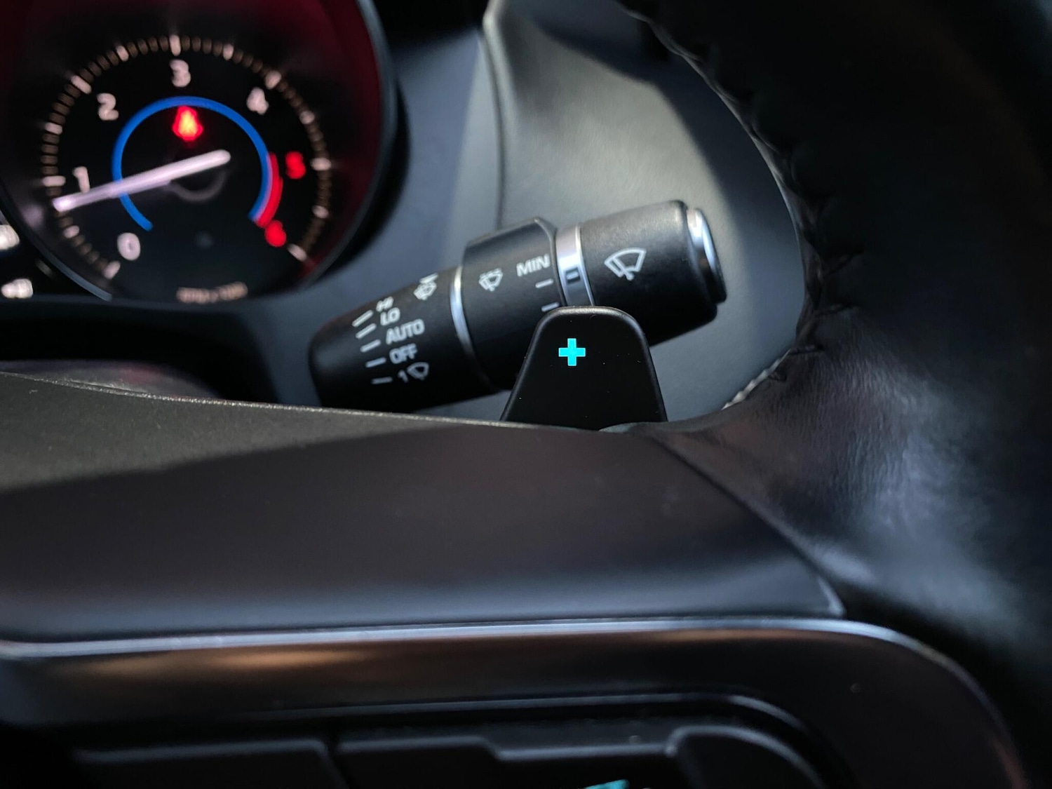 Used Jaguar XE 2016 for sale - 76398304: Photo 24