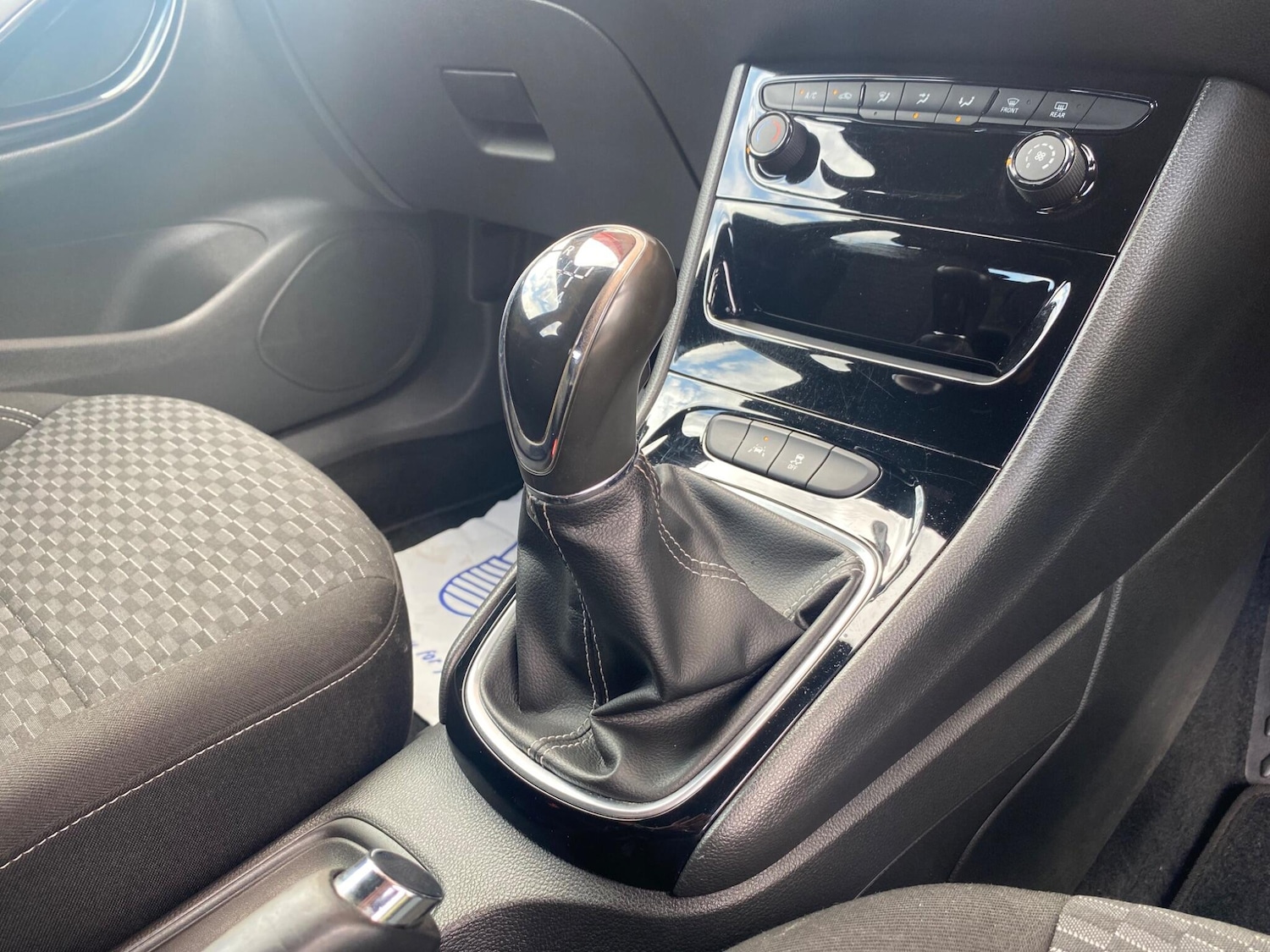 Used Vauxhall Astra for sale - 76991725: Photo 21