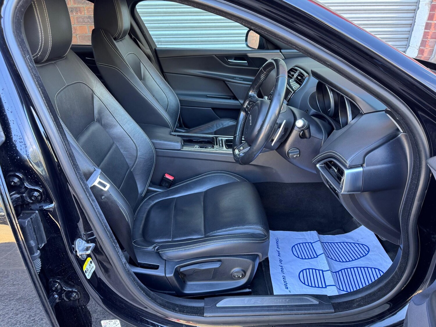 Used Jaguar XE 2018 for sale - 78157259: Photo 12