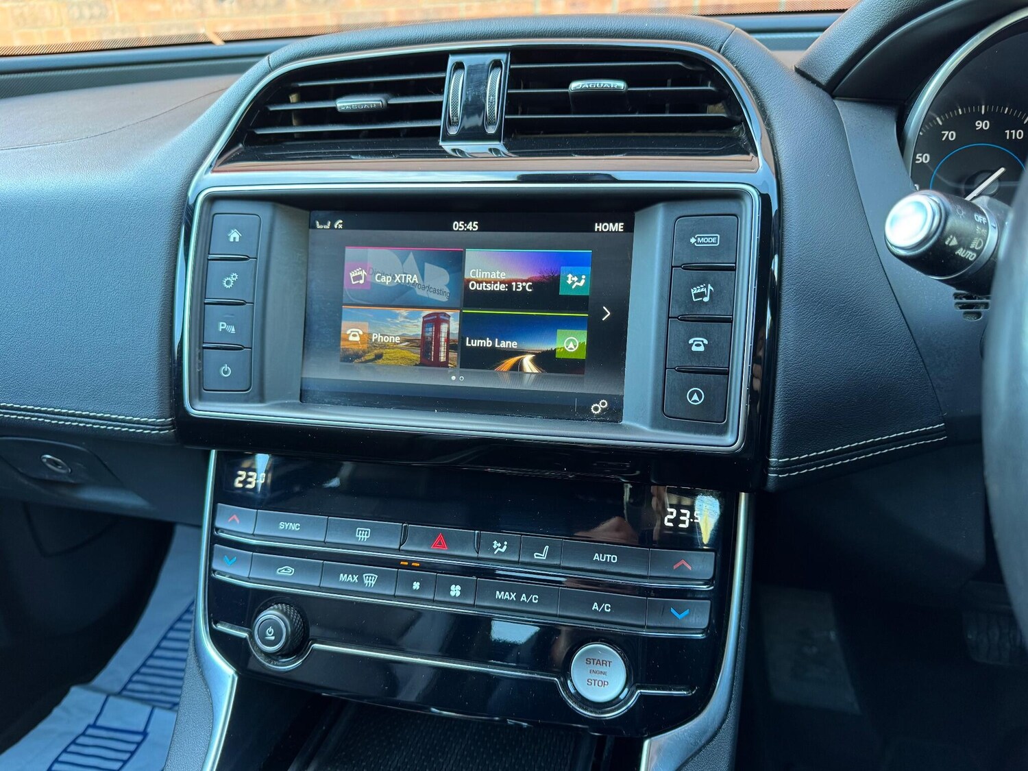 Used Jaguar XE 2018 for sale - 78157259: Photo 52