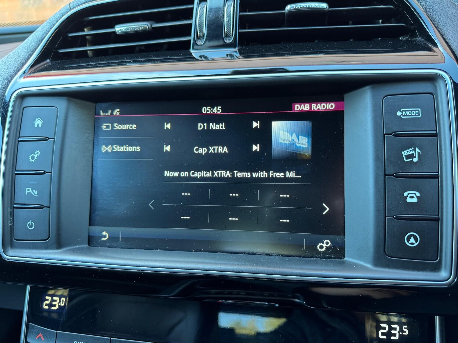 Used Jaguar XE 2018 for sale - 78157259: Photo 55