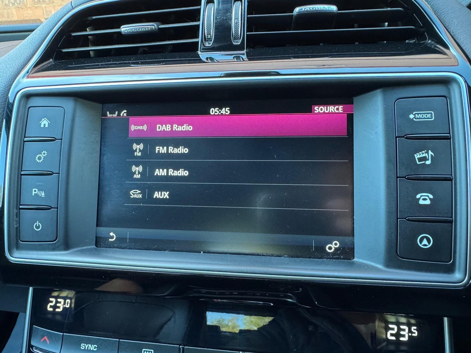 Used Jaguar XE 2018 for sale - 78157259: Photo 56