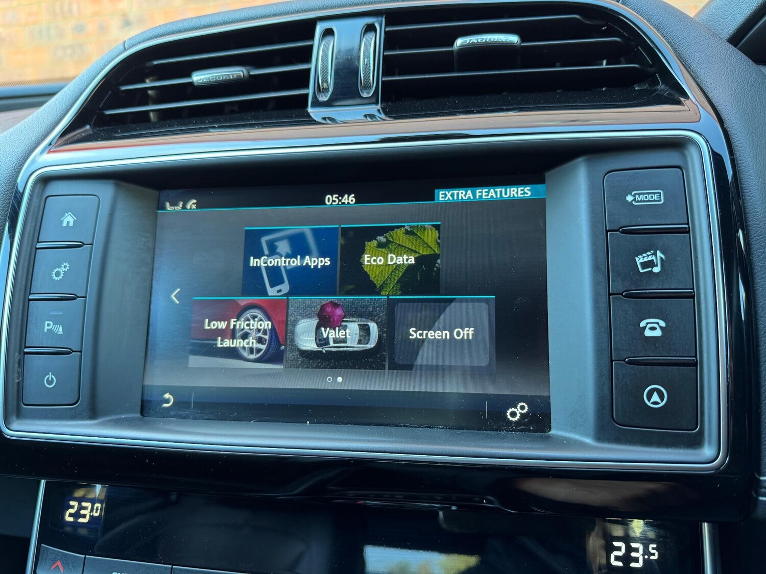 Used Jaguar XE 2018 for sale - 78157259: Photo 61