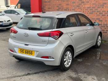 Used Hyundai i20 2017 for sale - 70132669: Photo
