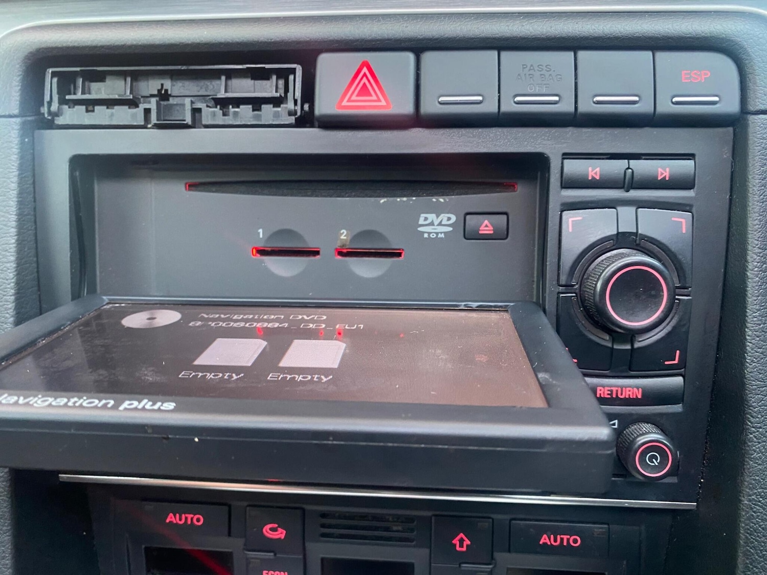 Used Audi A4 2008 for sale - 77400411: Photo 44