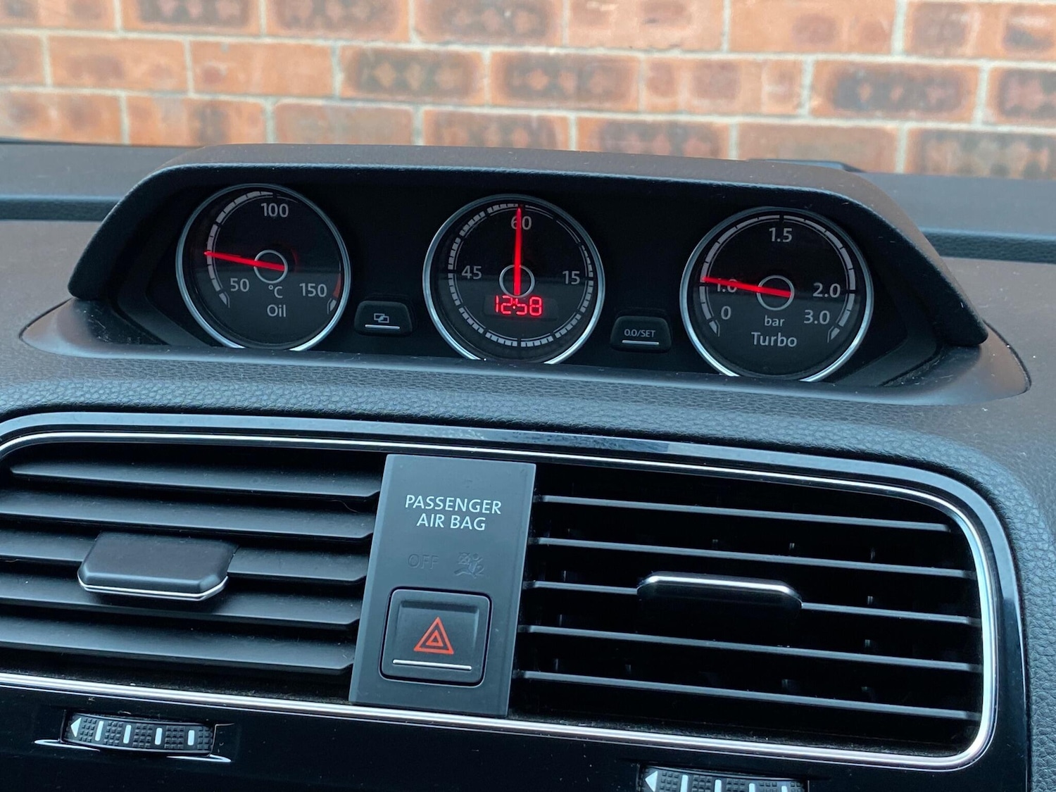 Used Volkswagen Scirocco 2016 for sale - 77411381: Photo 28