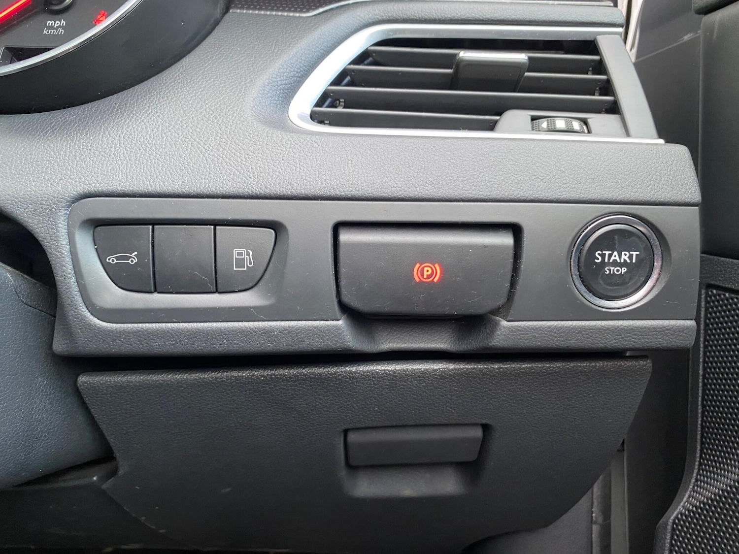 Used Peugeot 508 SW 2015 for sale - 76522191: Photo 31