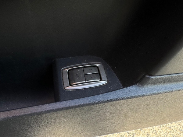Used Jaguar XF 2010 for sale - 75094025: Photo 56