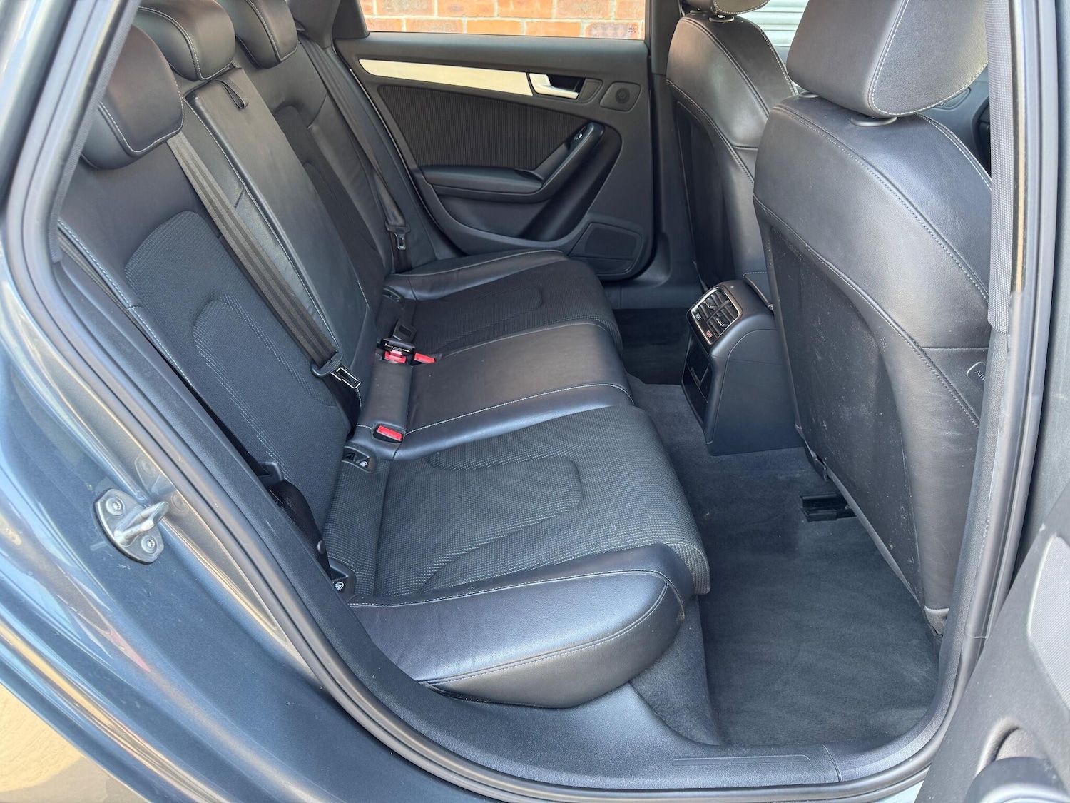 Used Audi A4 2013 for sale - 78171268: Photo 15