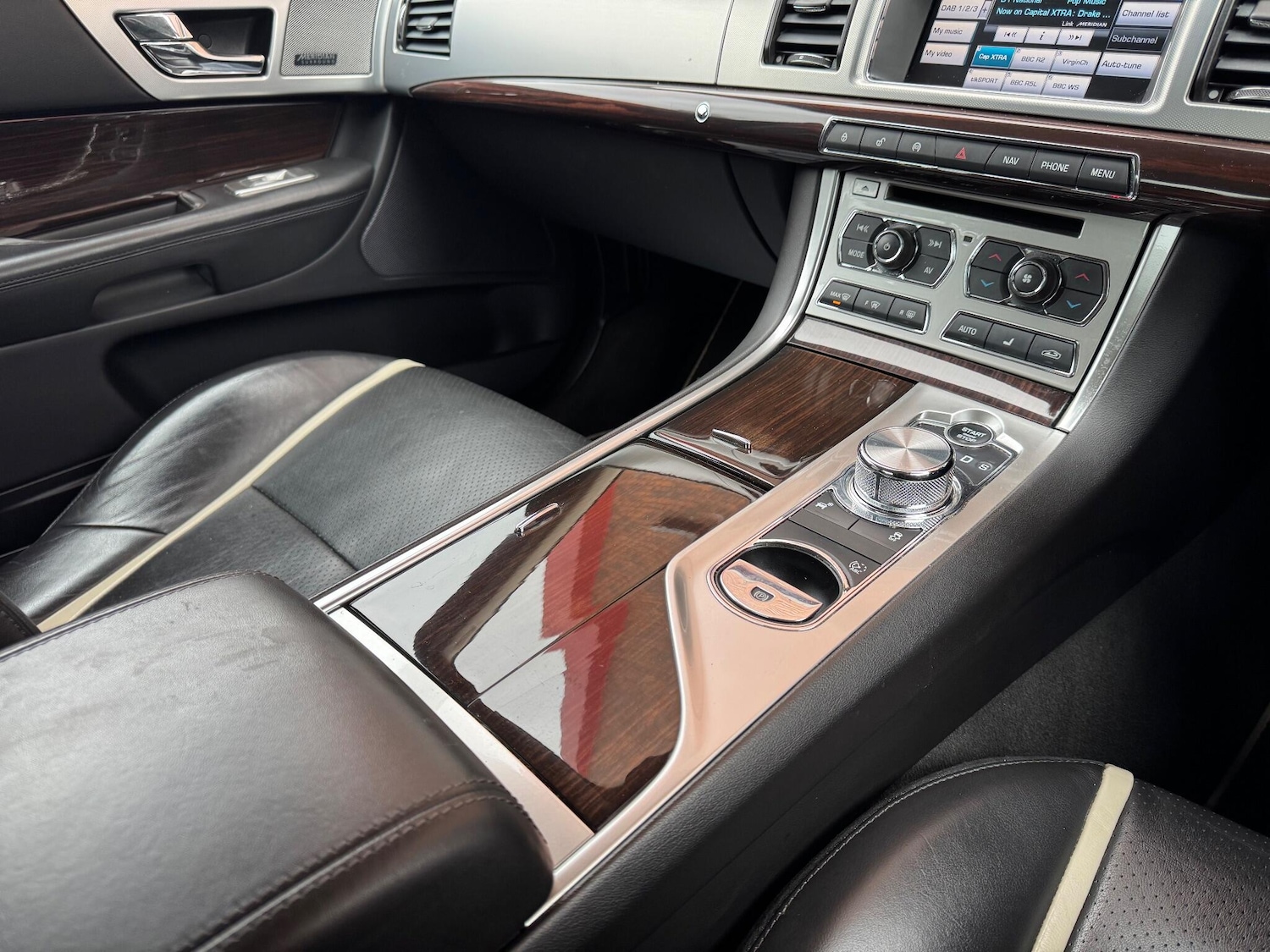 Used Jaguar XF 2015 for sale - 77978150: Photo 49