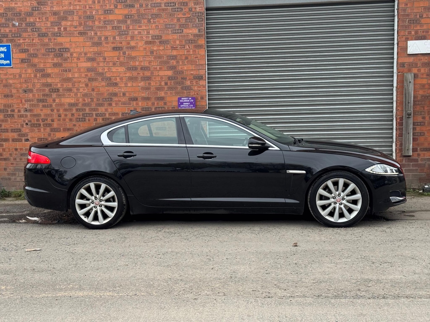 Used Jaguar XF 2015 for sale - 77978150: Photo 7