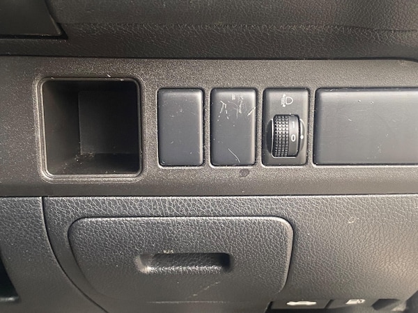 Used Nissan Note 2009 for sale - 74372291: Photo 39