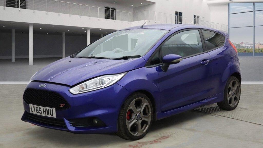 Used Ford Fiesta 2016 for sale - 77330569: Photo 2