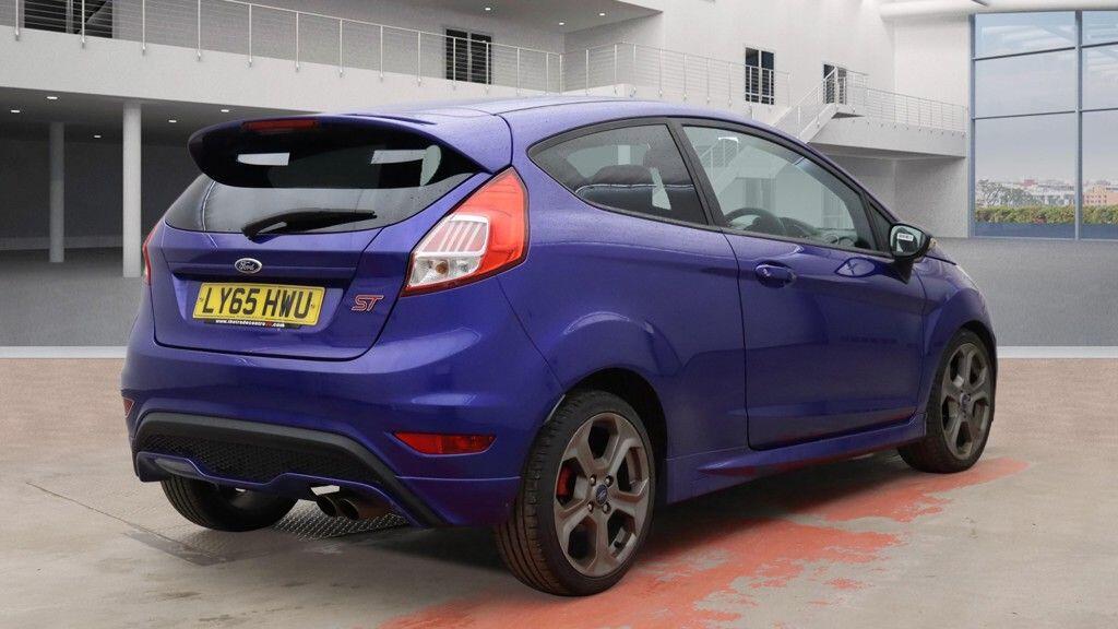 Used Ford Fiesta 2016 for sale - 77330569: Photo 4