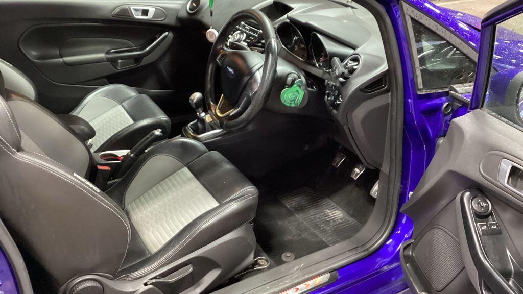 Used Ford Fiesta 2016 for sale - 77330569: Photo 8