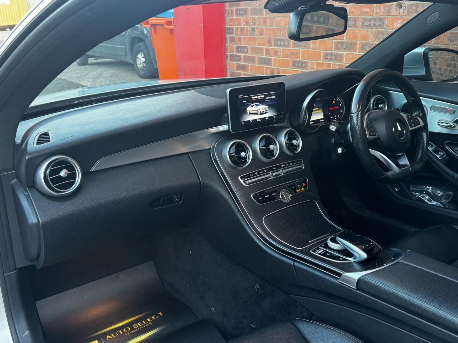 Used Mercedes-Benz C Class 2016 for sale - 76996553: Photo 26