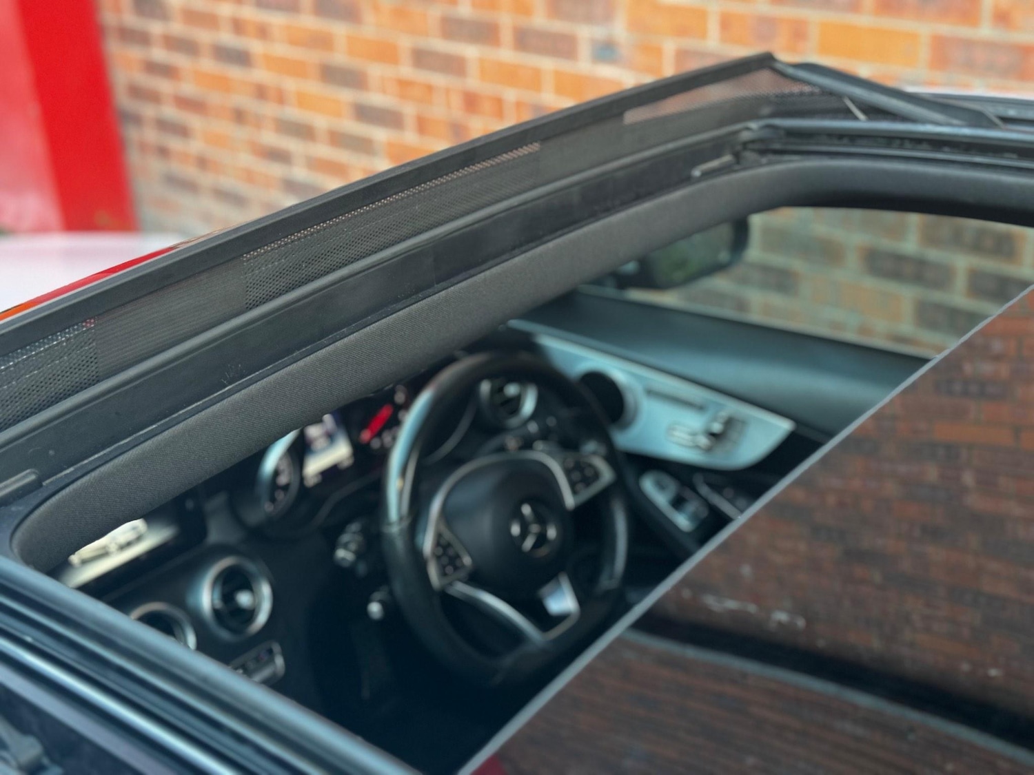 Used Mercedes-Benz C Class 2016 for sale - 76996553: Photo 32