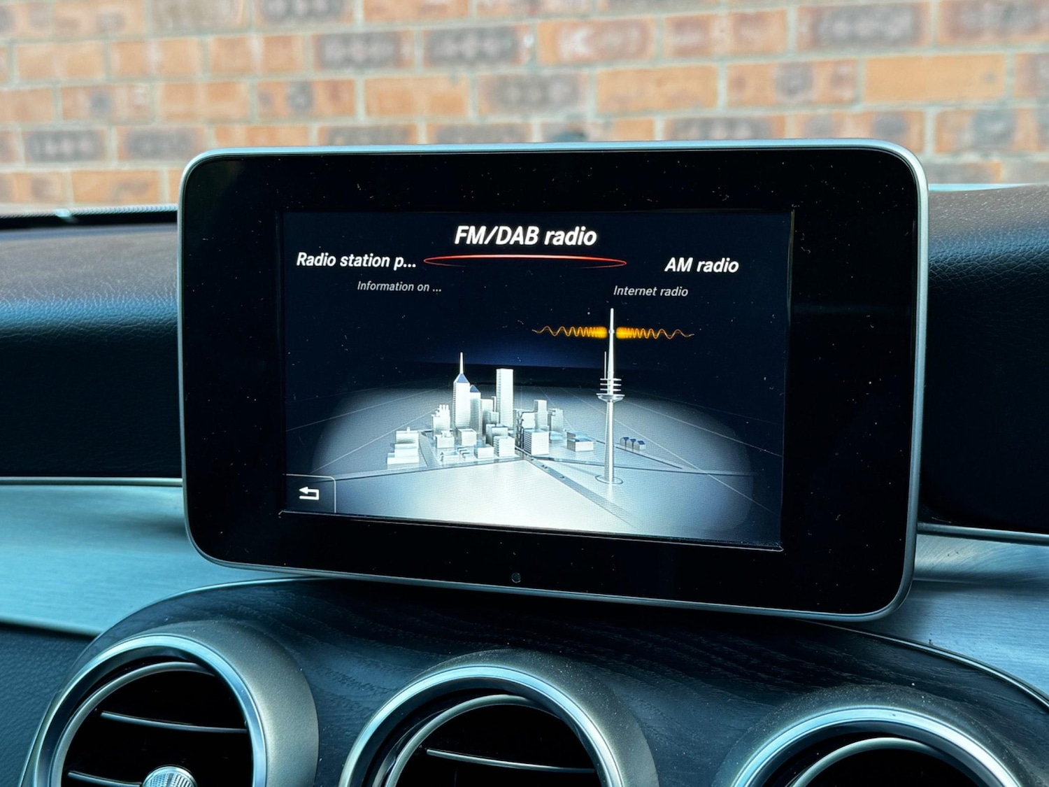 Used Mercedes-Benz C Class 2016 for sale - 76996553: Photo 41