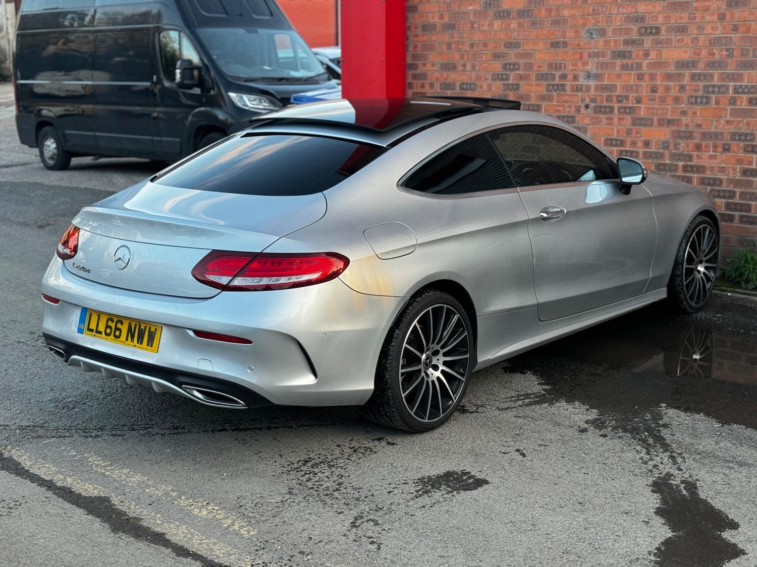 Used Mercedes-Benz C Class 2016 for sale - 76996553: Photo 8