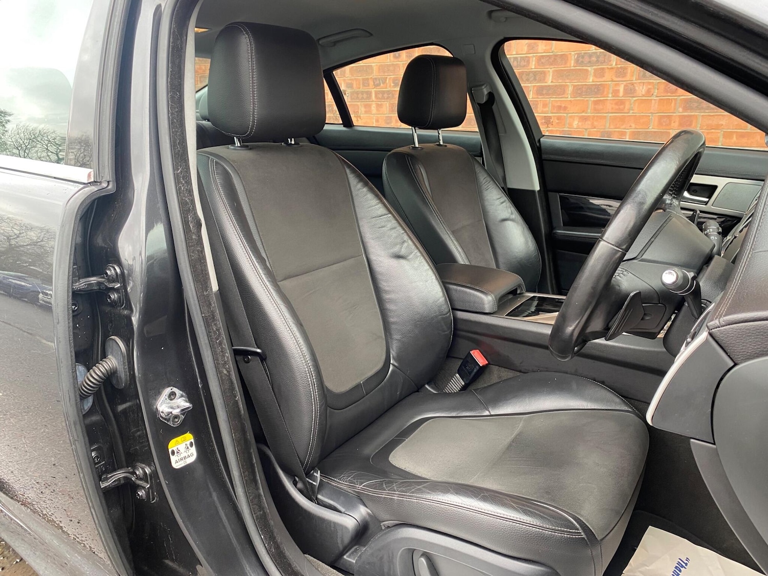 Used Jaguar XF 2013 for sale - 76887133: Photo 13