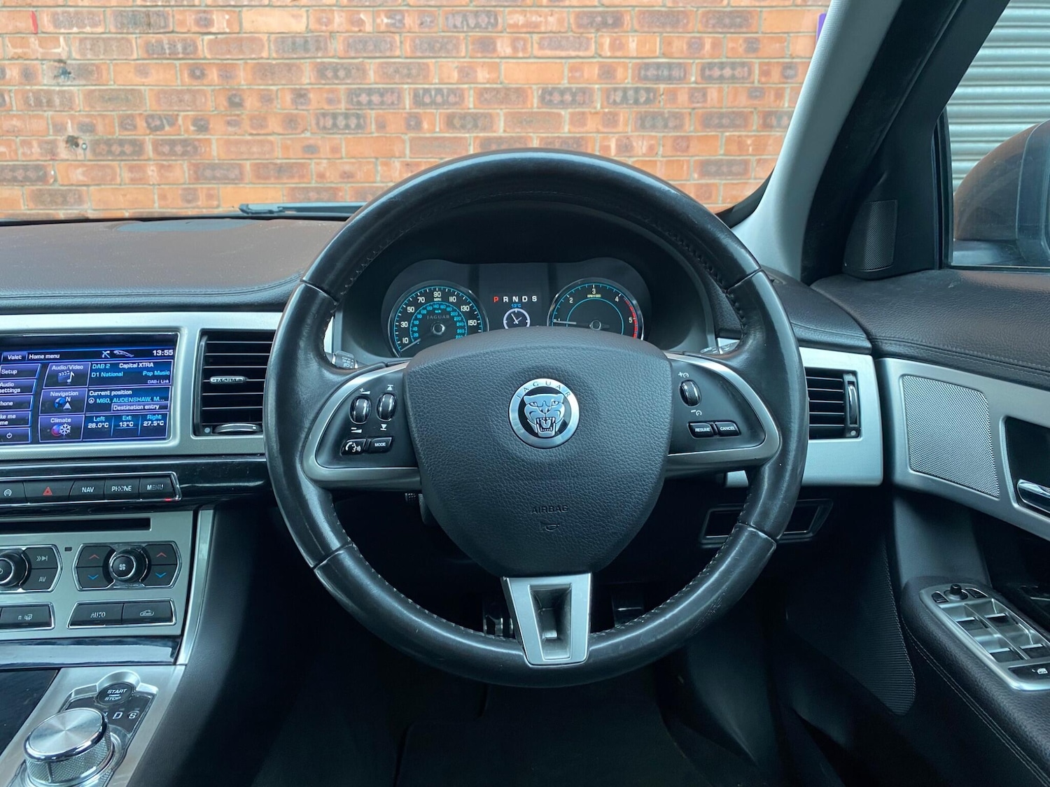 Used Jaguar XF 2013 for sale - 76887133: Photo 17