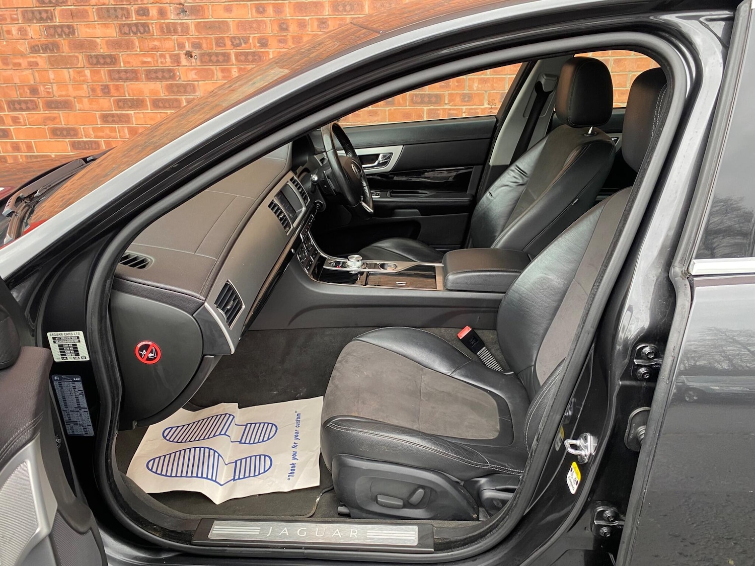 Used Jaguar XF 2013 for sale - 76887133: Photo 48