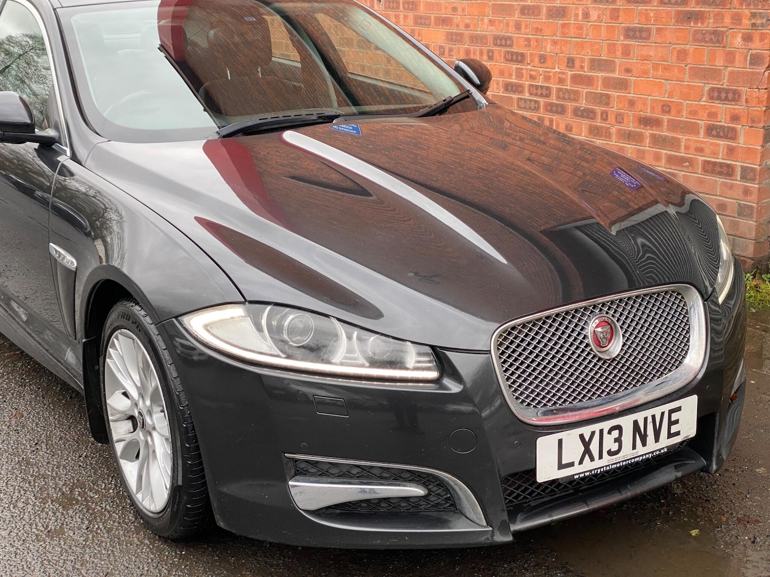 Used Jaguar XF 2013 for sale - 76887133: Photo 8
