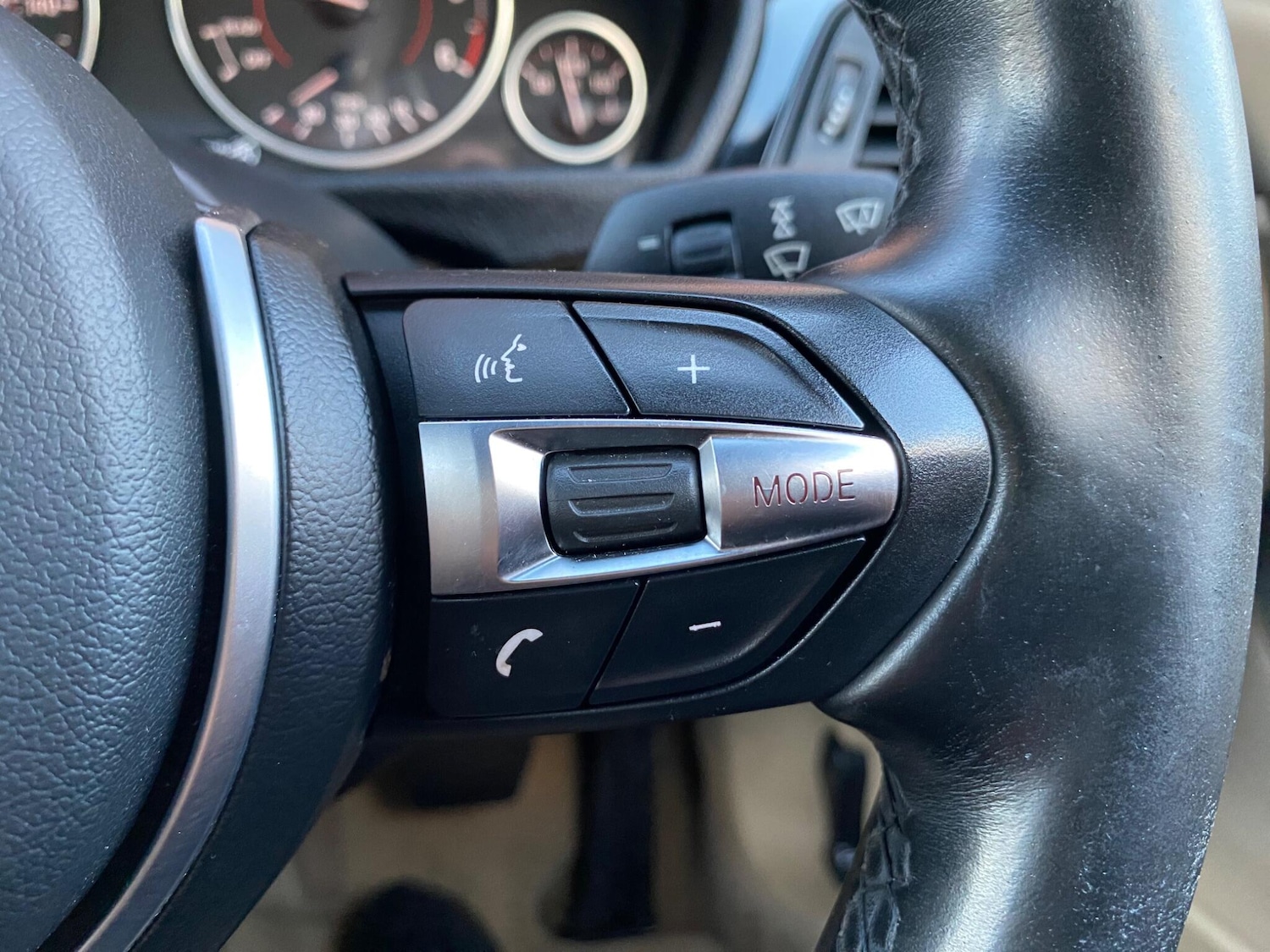 Used BMW 3 Series 2014 for sale - 76562408: Photo 20