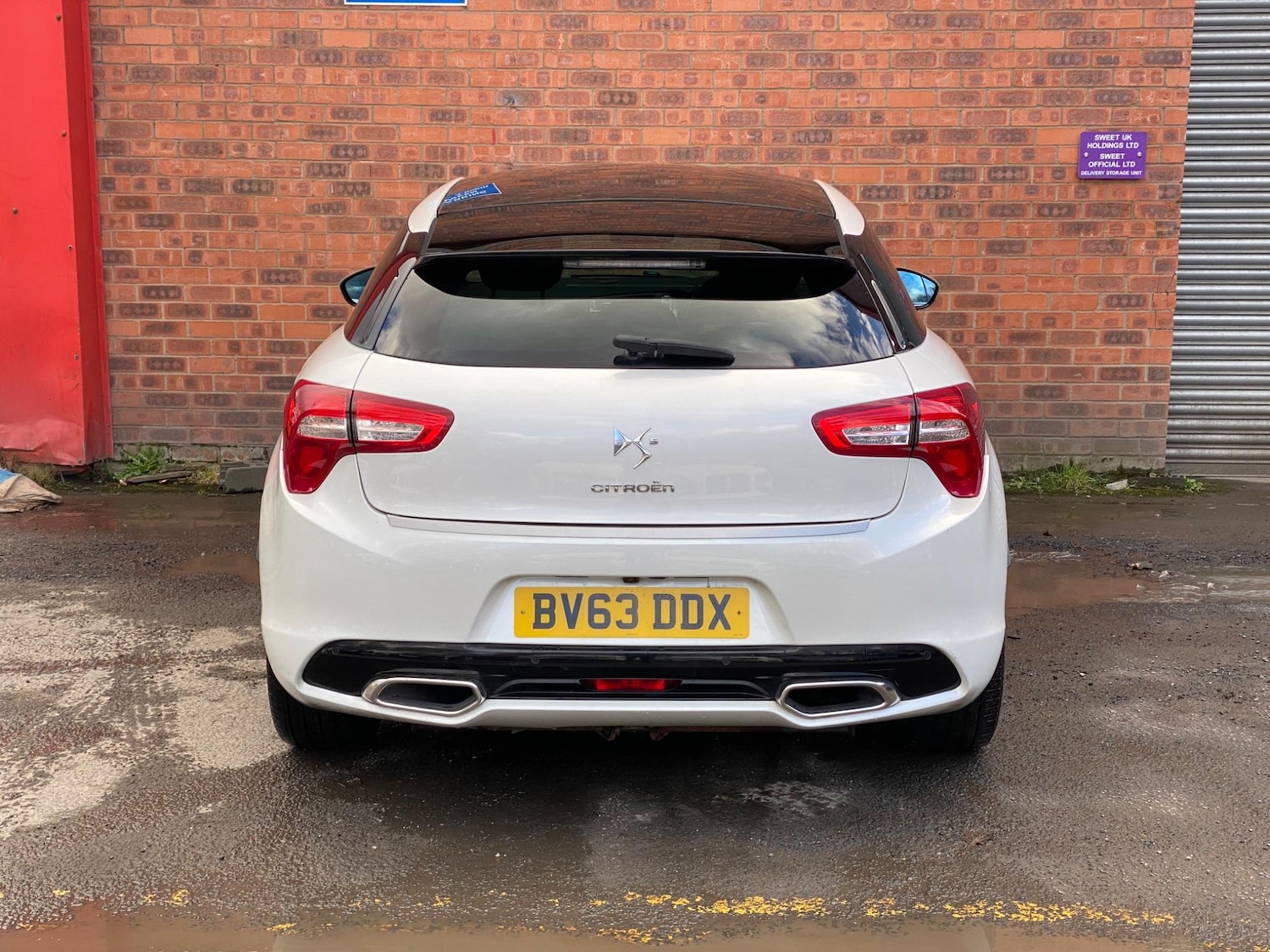 Vehicle 25