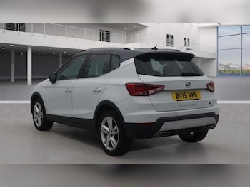 Used SEAT Arona 2019 for sale - 76562205: Photo