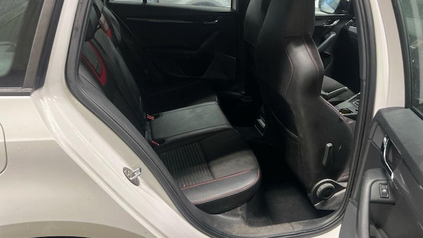 Used Skoda Octavia 2015 for sale - 73540963: Photo 6